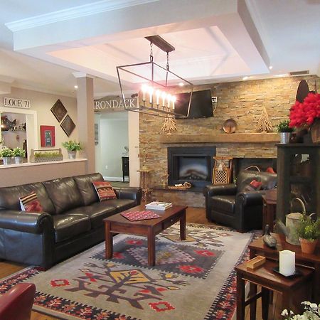 The Lodge At Headwaters Boonville Exterior photo